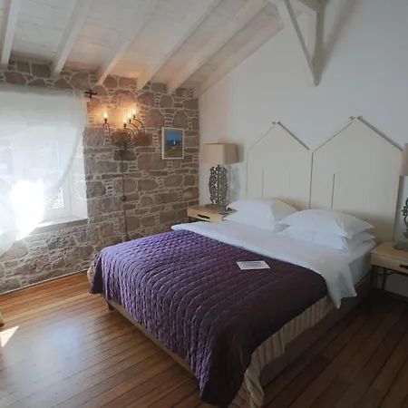 Cunda Lena 2* Ayvalı